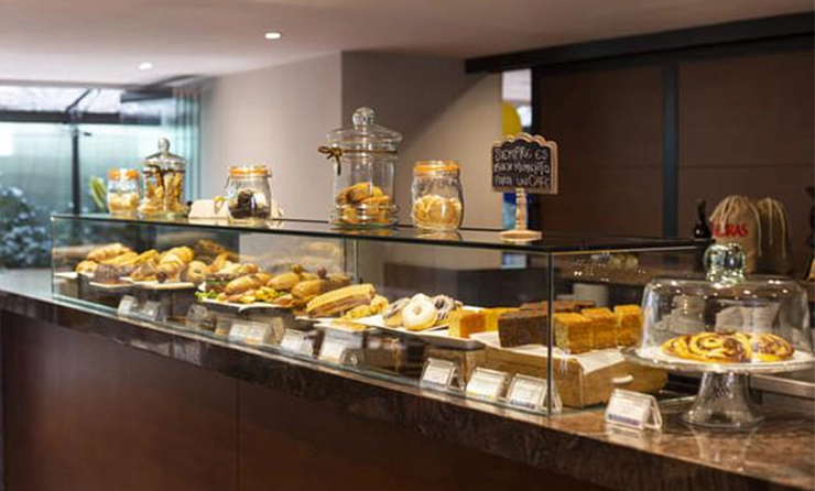 HE-ESTELAR-Suites-Jones-Plaza-Cafe-01