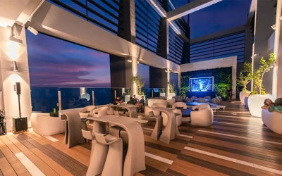 51 Sky Bar
